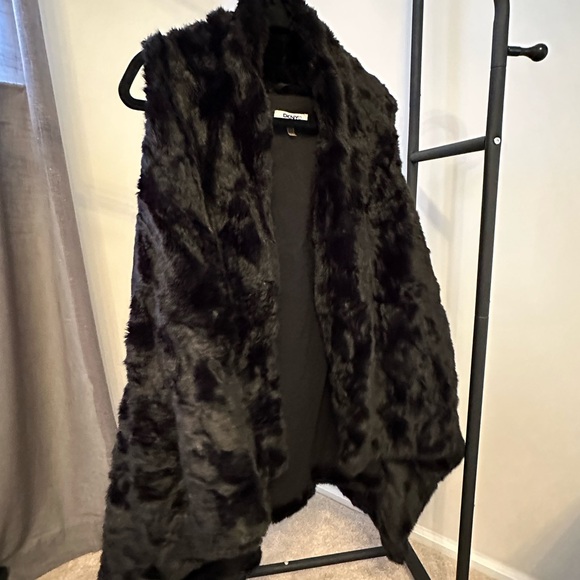 DKNY Faux Fur Vest XL - Picture 7 of 7